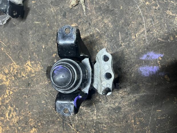 Passo Engine Mounting - thumbnail 2