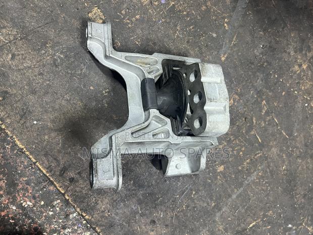 Engine Mounting Mazda Demio Diesel