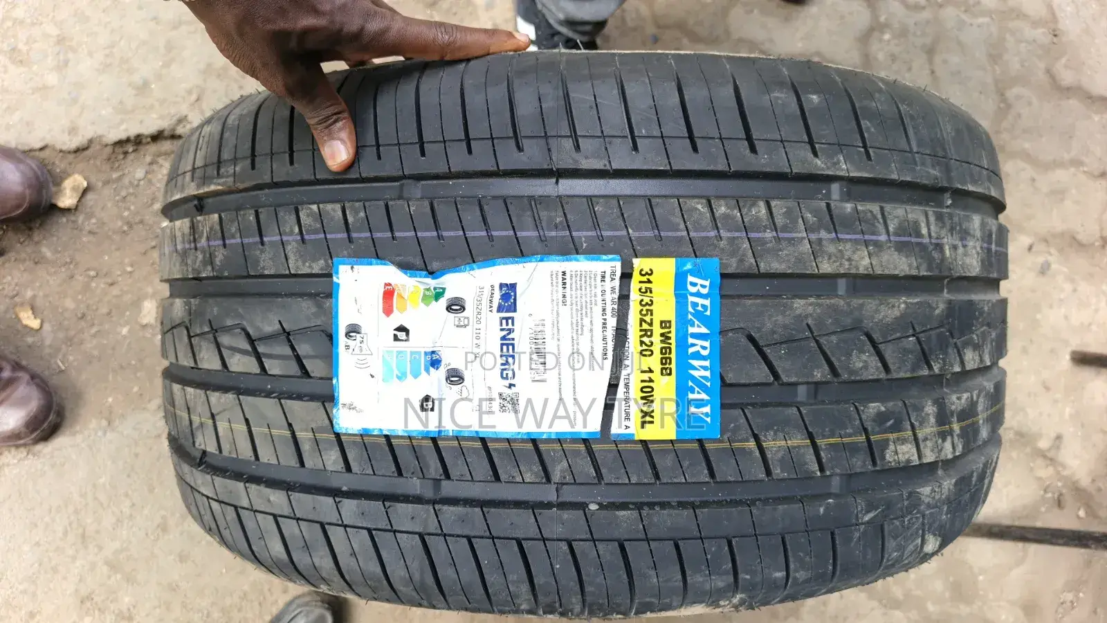 315/35r20 Bearway