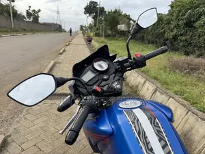 TVS Apache 180 RTR 2025 Blue