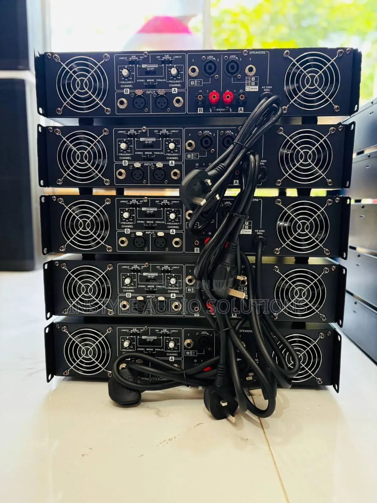 Europower Ep4000 Proffesional Power Amplifier 2000w