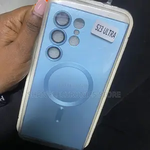 Blue Magnetic Phone Case for the Samsung Galaxy S23 Ultra