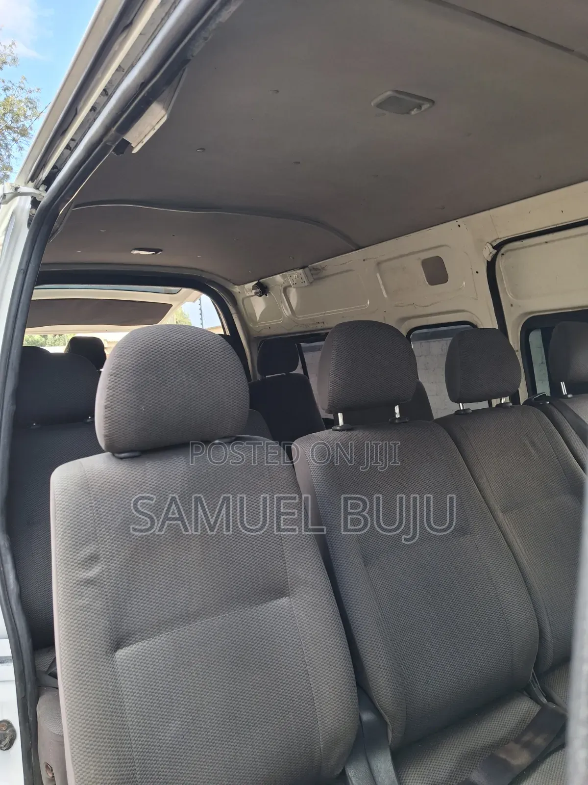 Toyota Grand HiAce 2017 White