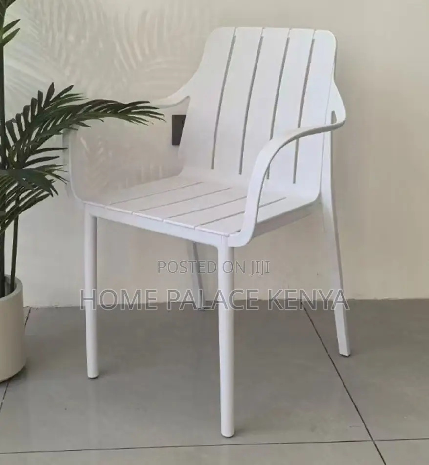Dining Chair: Durable Stackable Plastic Garden Leisure Chair