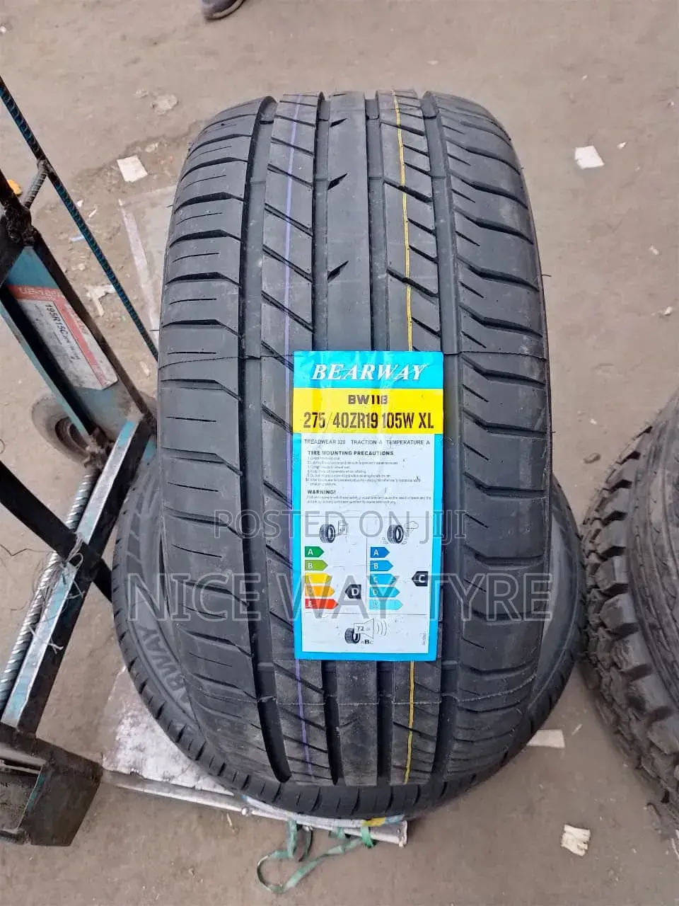 275/40r19 Bearway
