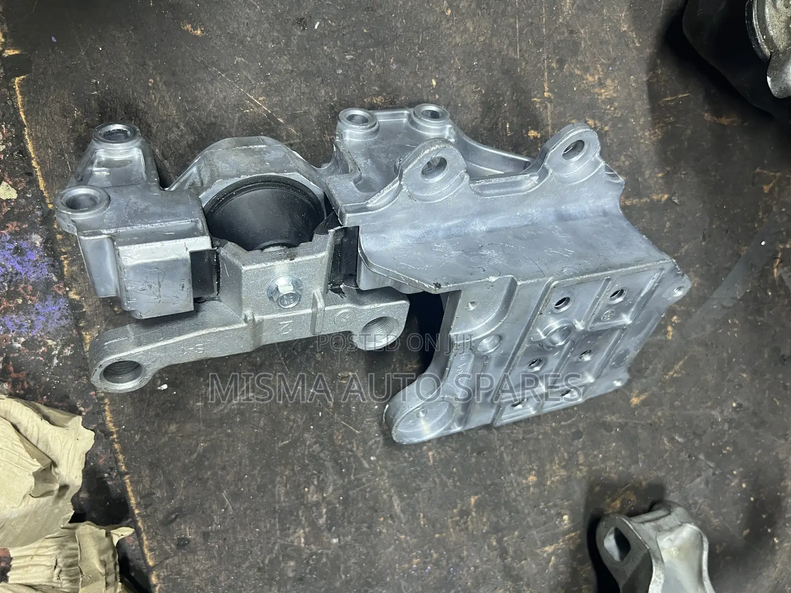 Gearbox Mounting for Nissan Xtrail/Dualis