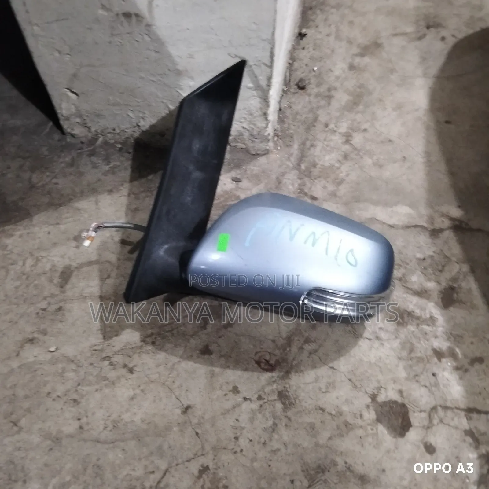 Toyota Isis Model 2006/2010 Power Side Mirror With Blinker, Ex Japan