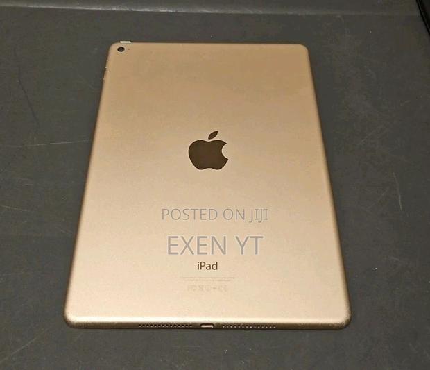 Apple iPad 9.7 64 GB - thumbnail 2