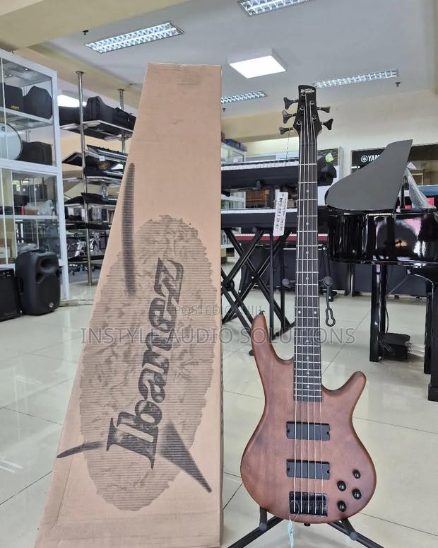 Ibanez 5 String Sleek Bass Active Guitar