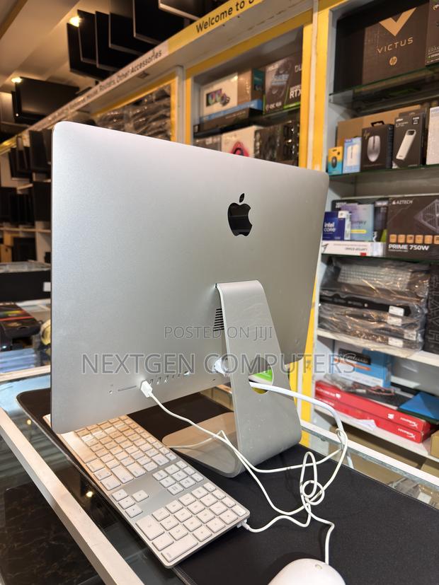 Desktop Computer Apple iMac 8GB Intel Core i5 SSD 256GB - thumbnail 3