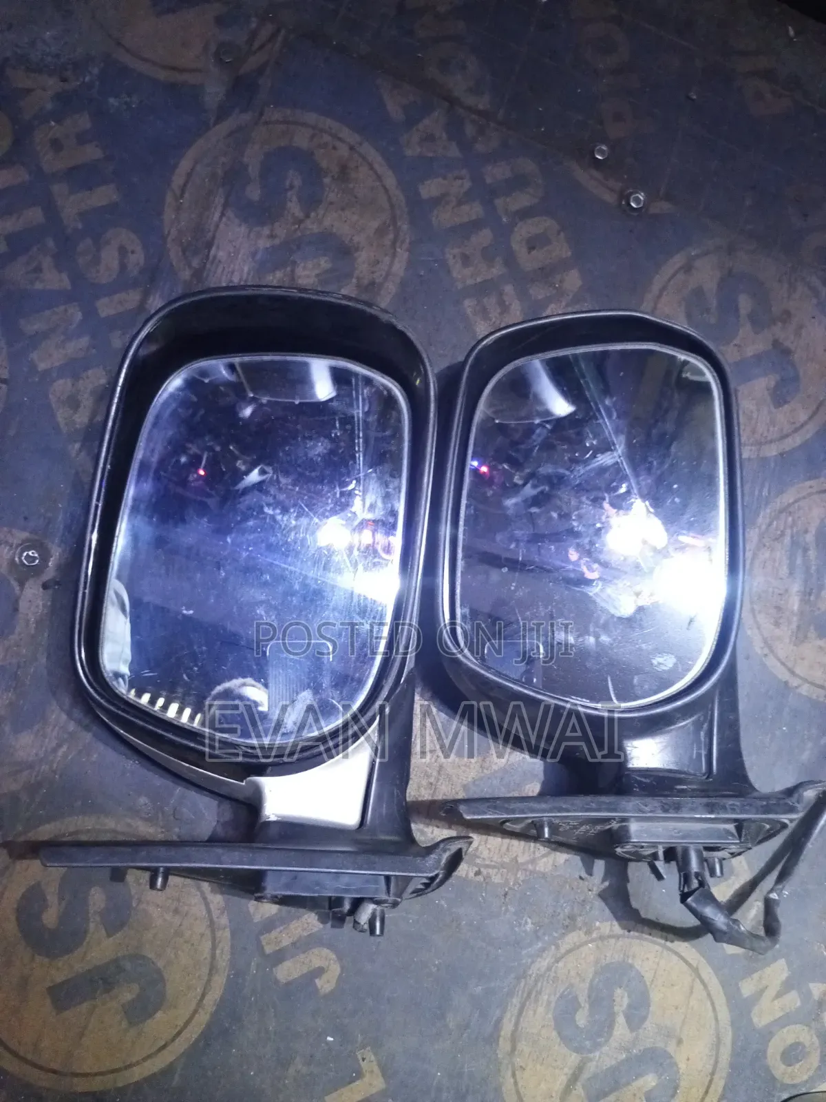 Sienta Side Mirror 2005 Without Signal