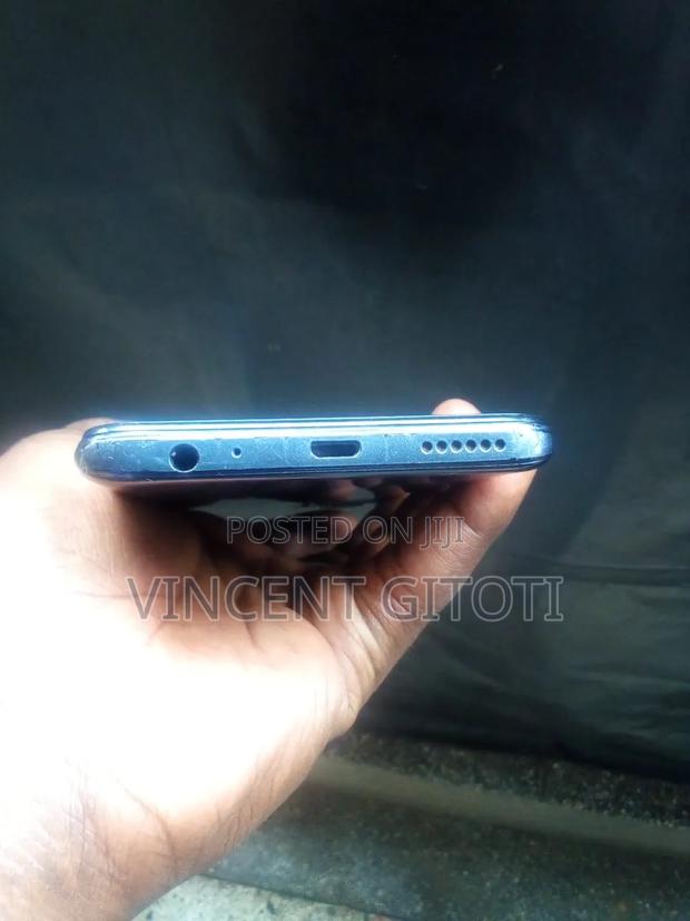 Infinix Hot 12i 64 GB Blue - thumbnail 3