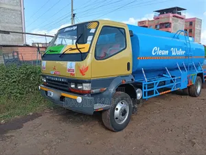 Mitsubishi Fh Water Bowser