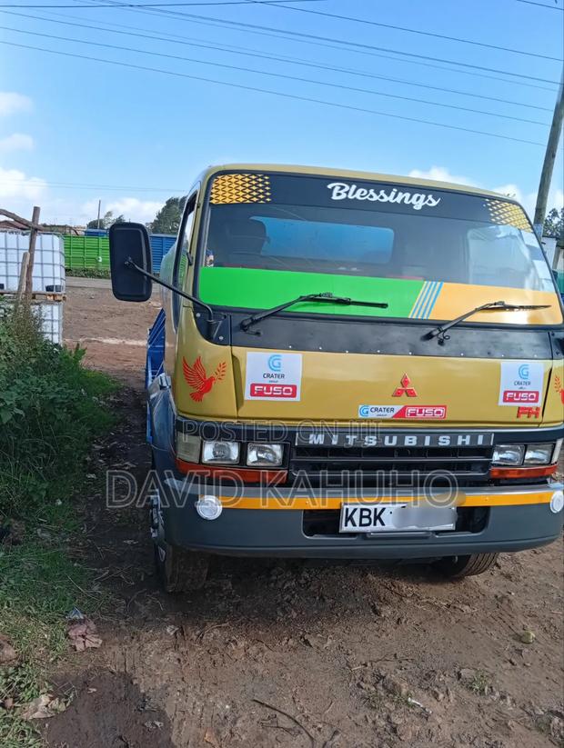 Mitsubishi Fh Water Bowser - thumbnail 3