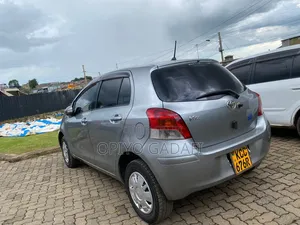 Toyota Vitz 2017 Gray