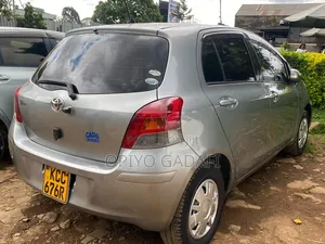 Toyota Vitz 2017 Gray