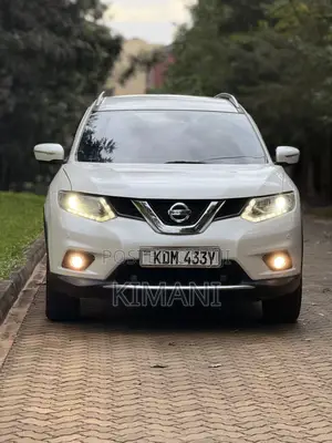 Nissan X-Trail 2.0 Petrol AWD 2017 White