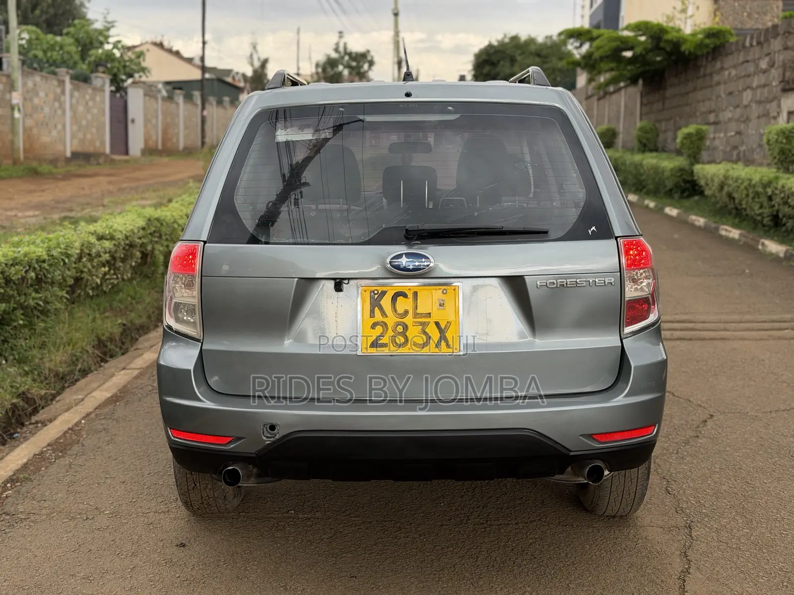 Subaru Forester 2010 Silver