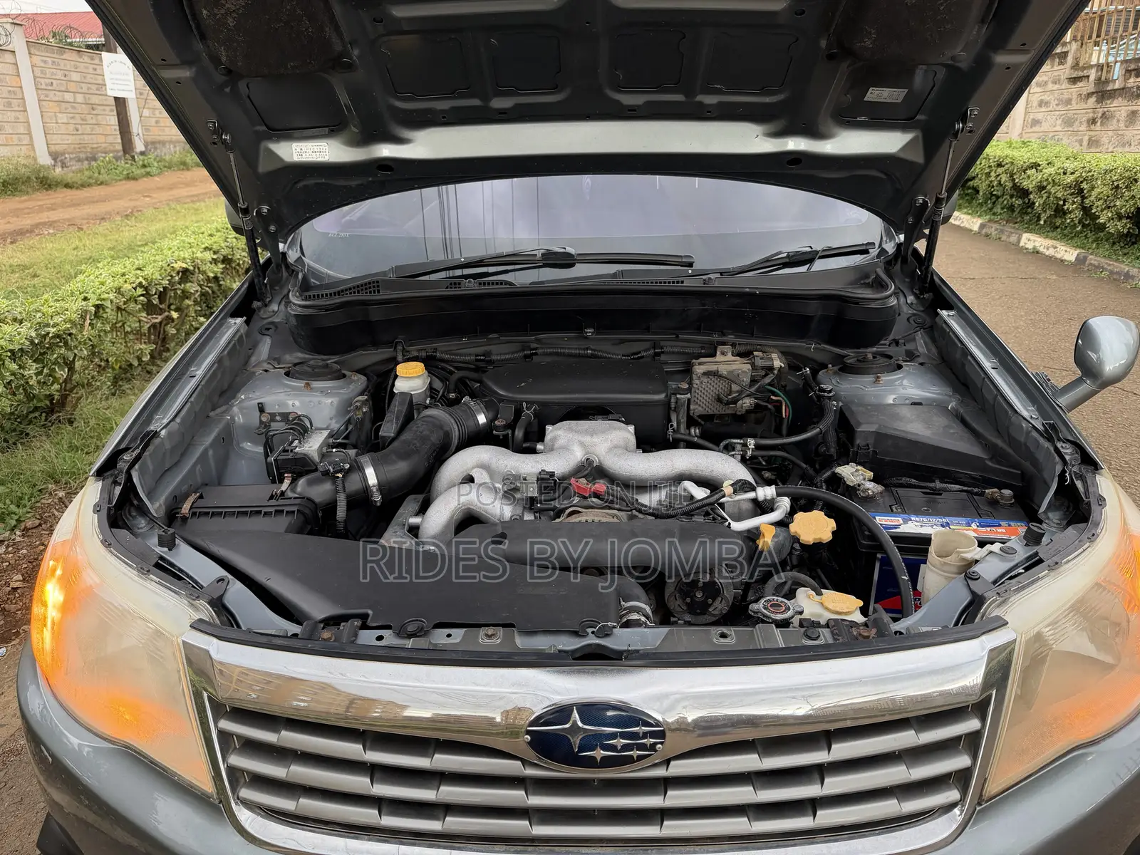 Subaru Forester 2010 Silver
