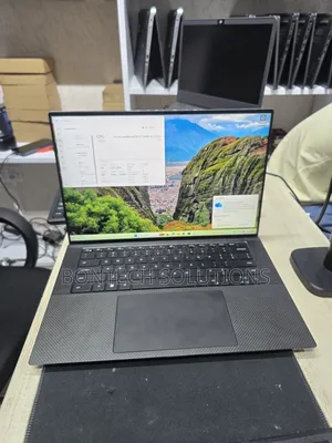 Laptop Dell Precision 5560 32GB Intel Core i7 SSD 2T