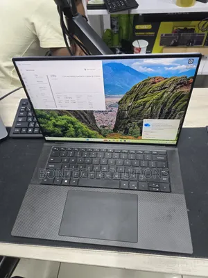 Laptop Dell Precision 5560 32GB Intel Core i7 SSD 2T