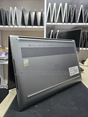 Laptop Dell Precision 5570 16GB Intel Core i7 SSD 512GB