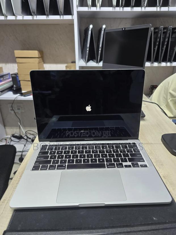 Laptop Apple MacBook Pro 16GB Intel Core i7 SSD 512GB - thumbnail 2