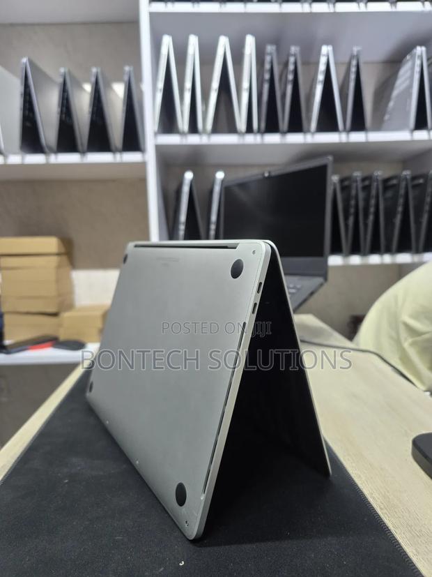 Laptop Apple MacBook Pro 16GB Intel Core i7 SSD 512GB - thumbnail 5