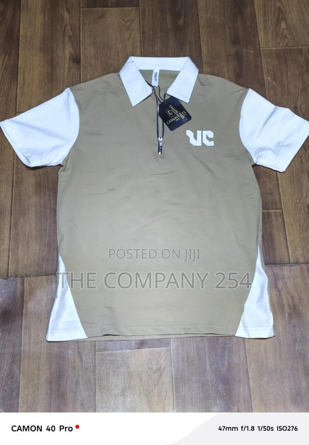 Quality Casual Collar Zipper Short Sleeved Shirts Available - thumbnail 4