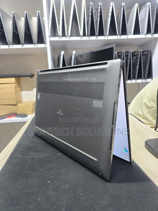 Laptop Dell Precision 5550 16GB Intel Core i7 SSD 512GB - thumbnail 3