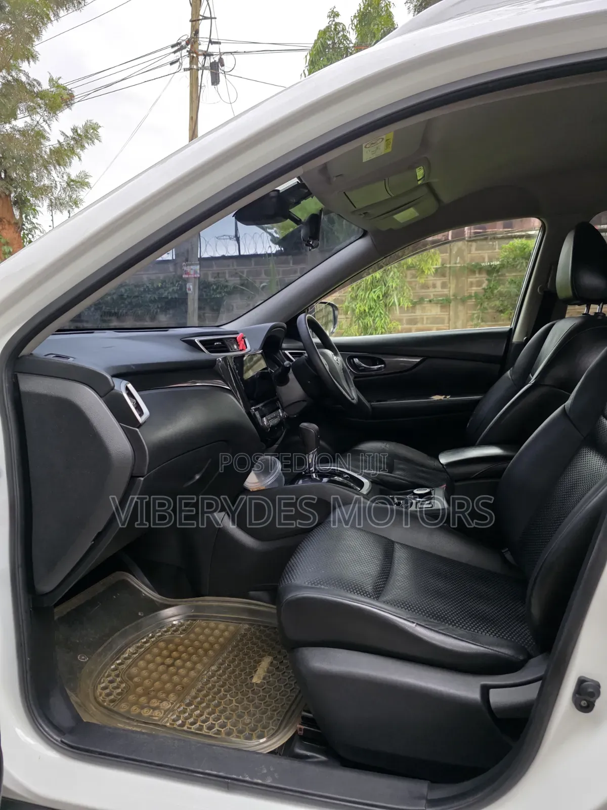 Nissan X-Trail 2017 White