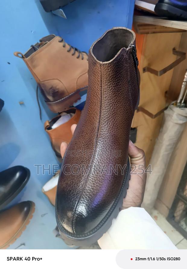 Quality Leather Zipped Clarks Official Dark Tan Rubber Sole Shoes - thumbnail 3