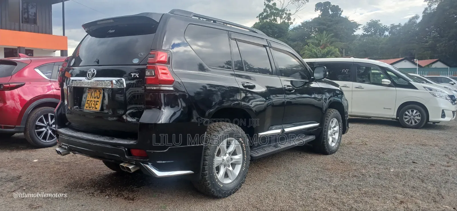 Toyota Land Cruiser Prado 2011 Black