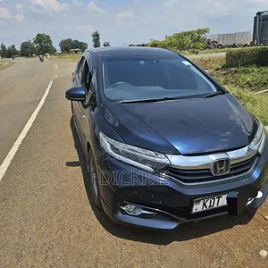 Honda Shuttle 2018 Blue