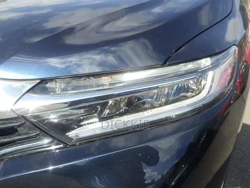 Honda Shuttle 2018 Blue