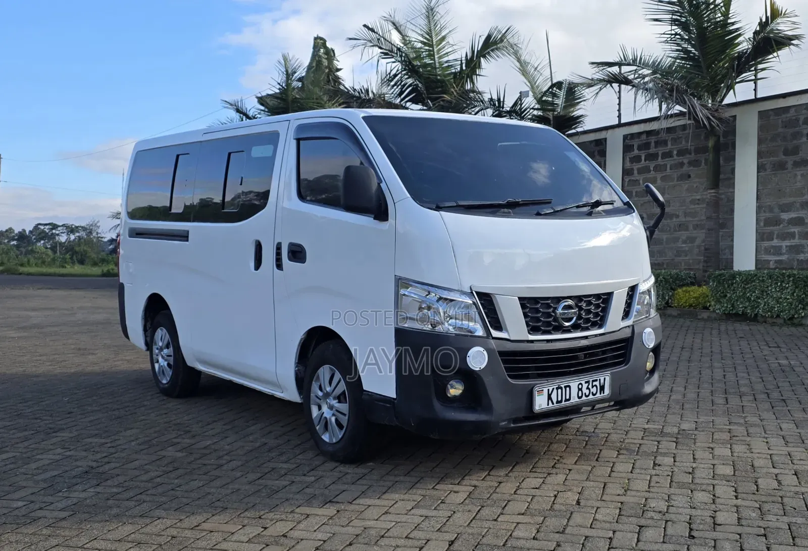 Nissan Caravan 2014 White