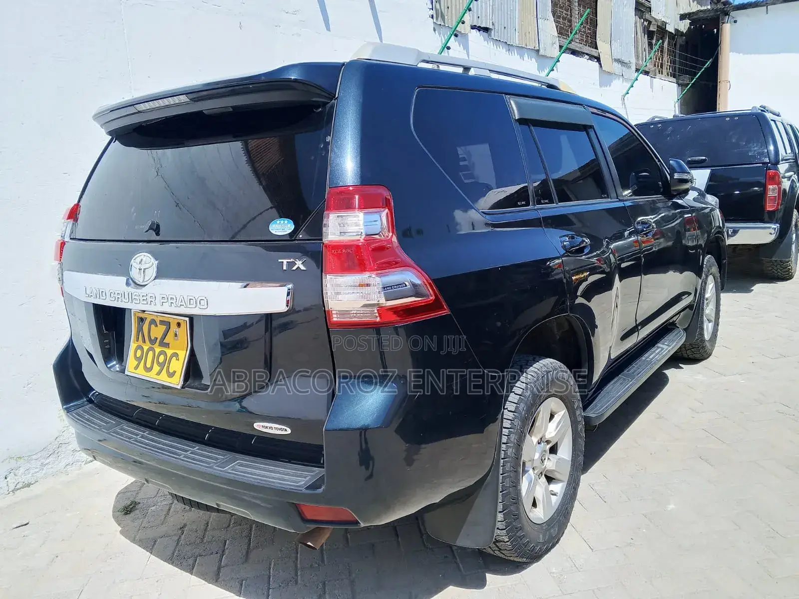 Toyota Land Cruiser Prado 4.0 Petrol TX 2012 Black