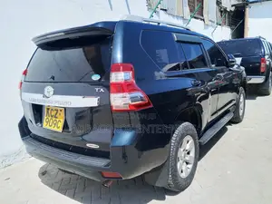 Toyota Land Cruiser Prado 4.0 Petrol TX 2012 Black