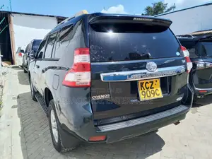 Toyota Land Cruiser Prado 4.0 Petrol TX 2012 Black