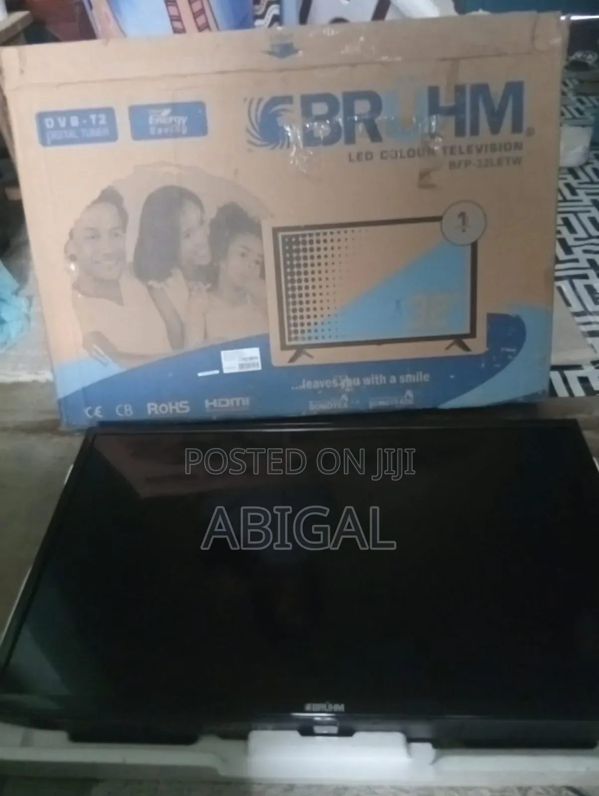 Bruhm 32'television + Wall Mount