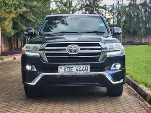 Toyota Land Cruiser 4.6 V8 ZX 2016 Black