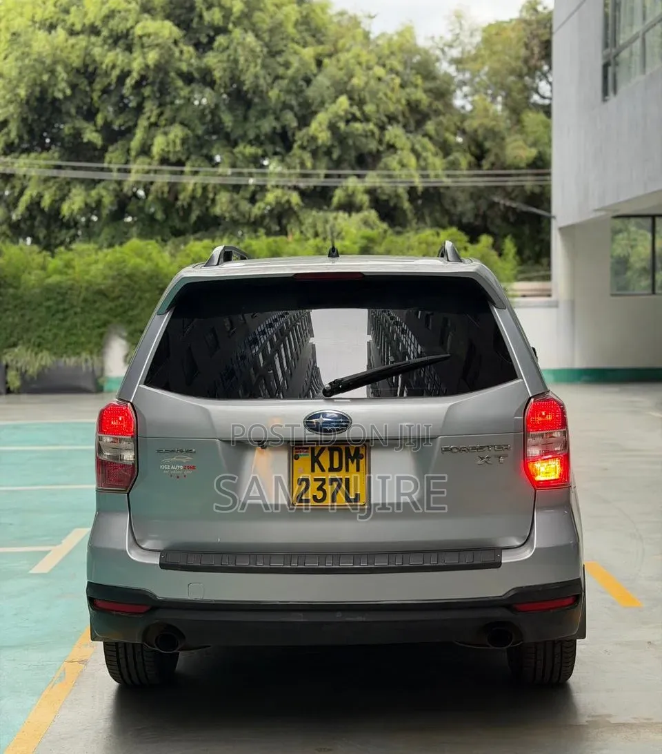 Subaru Forester 2.0XT Premium 4dr SUV AWD (2.0L 4cyl Turbo CVT) 2015 Silver