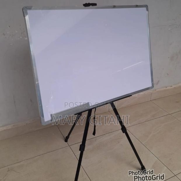 Whiteboard 60 *90cm at 1600