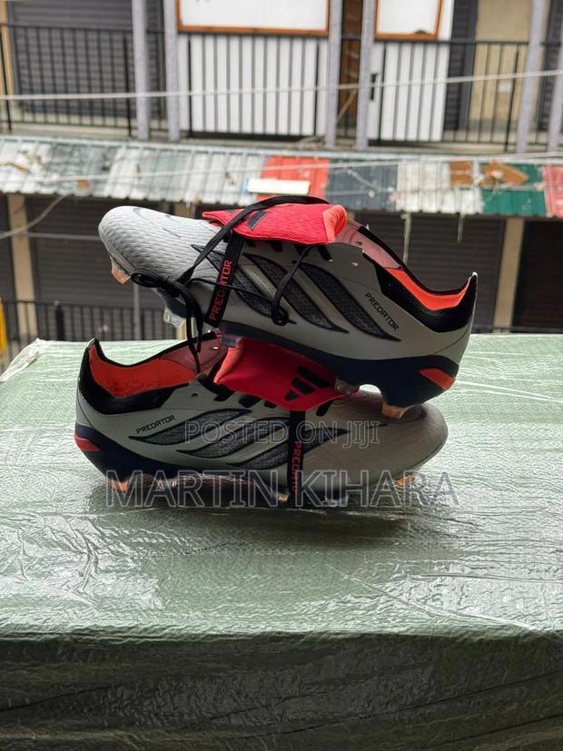 Adidas Predator Football Boots (Size 39-45)