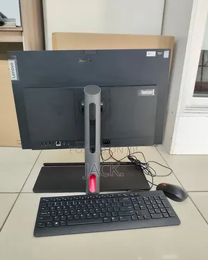 Desktop Computer Lenovo ThinkCentre 24 16GB Intel Core i5 SSD 512GB