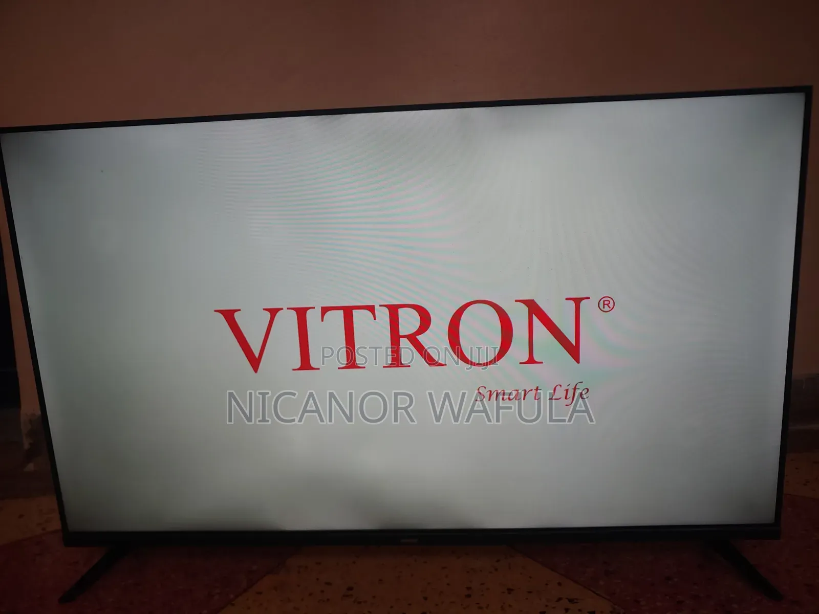 Vitron 44inch Frameless Tv