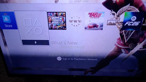Ps 4 Standard - thumbnail 3