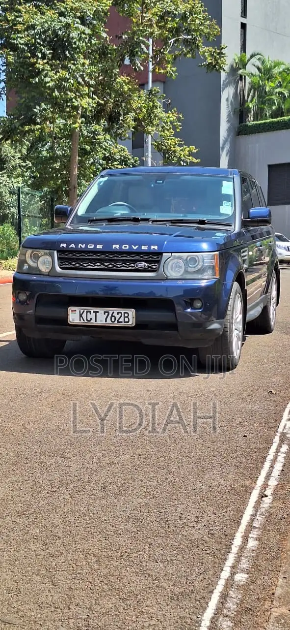 Land Rover Defender 2011 Blue