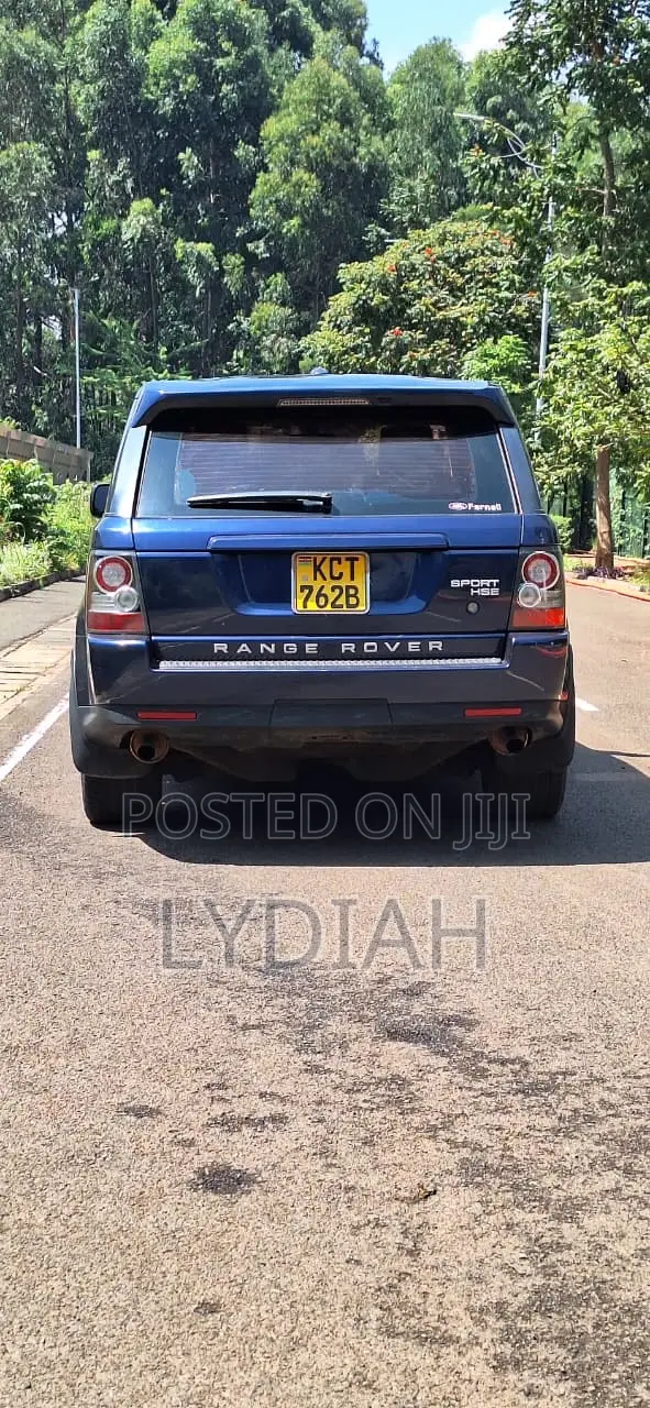 Land Rover Defender 2011 Blue