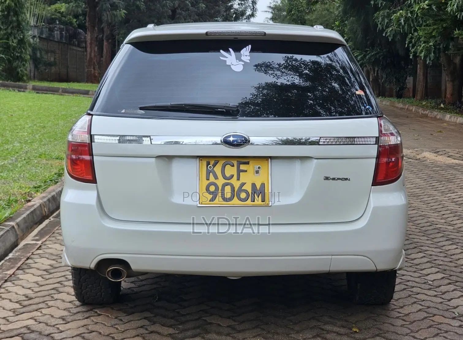 Subaru Legacy 2008 White